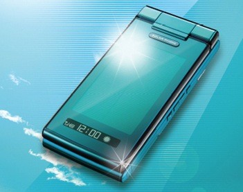 Влагозащищенный мобильный телефон на солнечных батареях