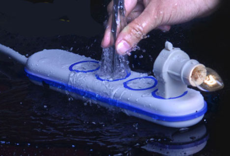 В компании Wet Circuits разработан водонепроницаемый удлинитель